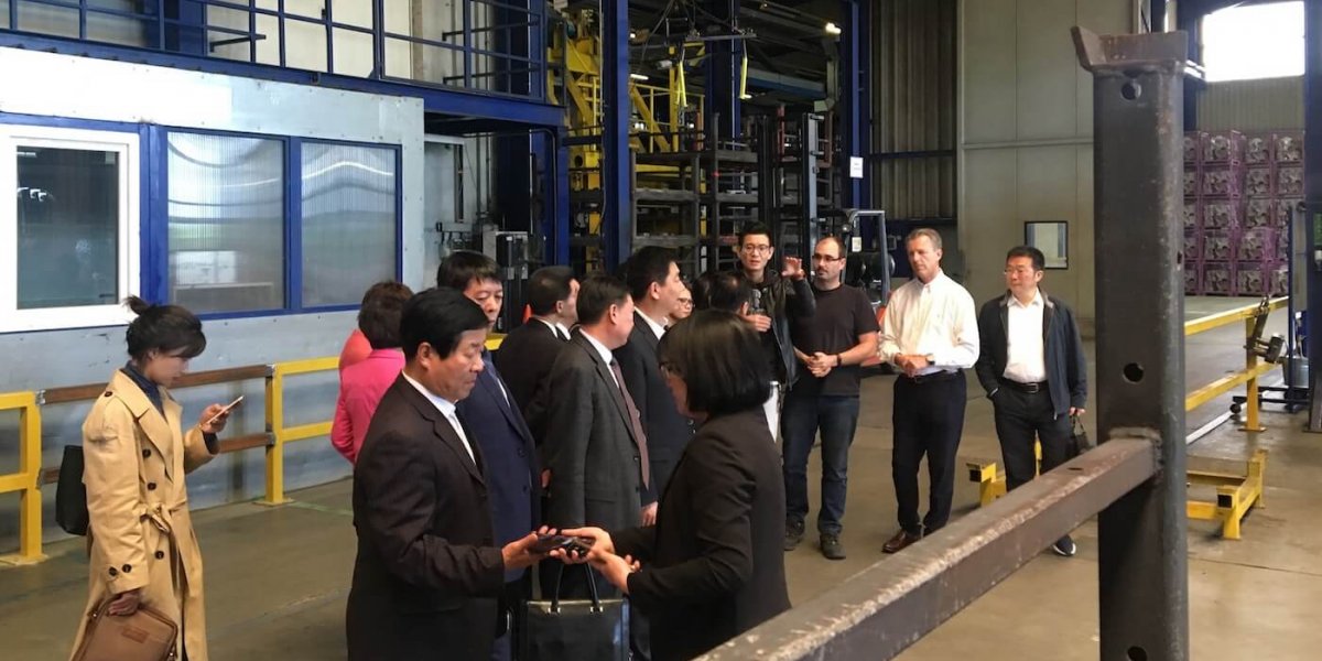 Chinesische Delegation aus Guangyuan besucht Newalu.